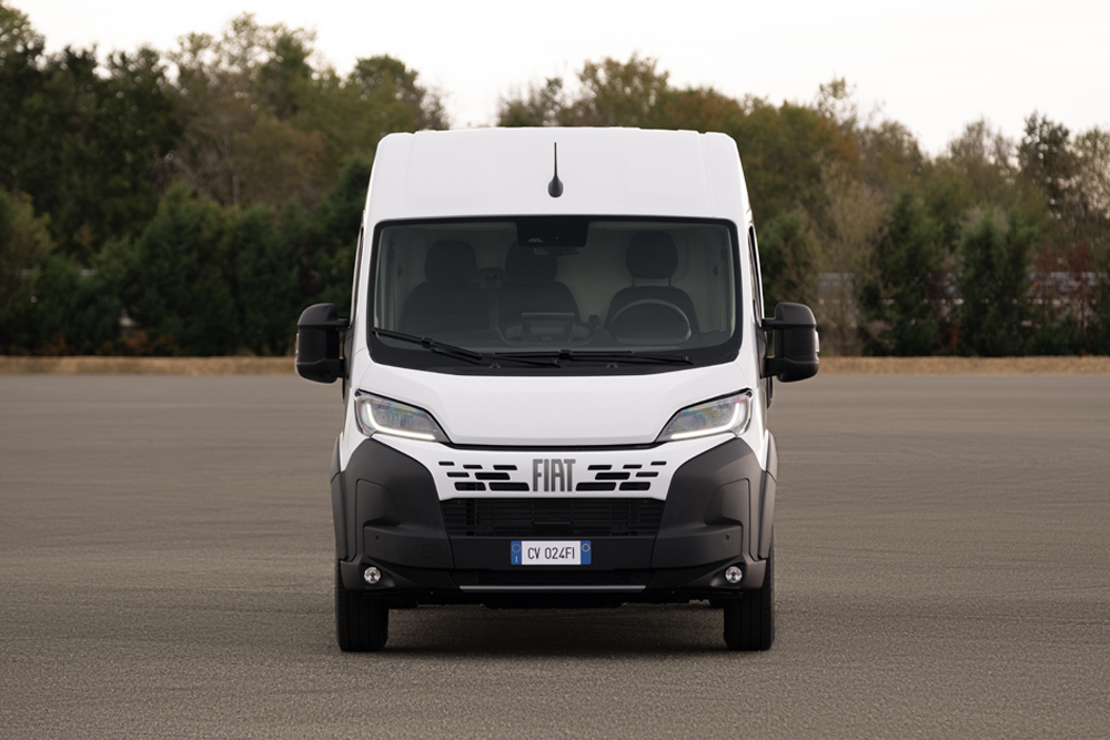 1000X667 DUCATO FURGON 03