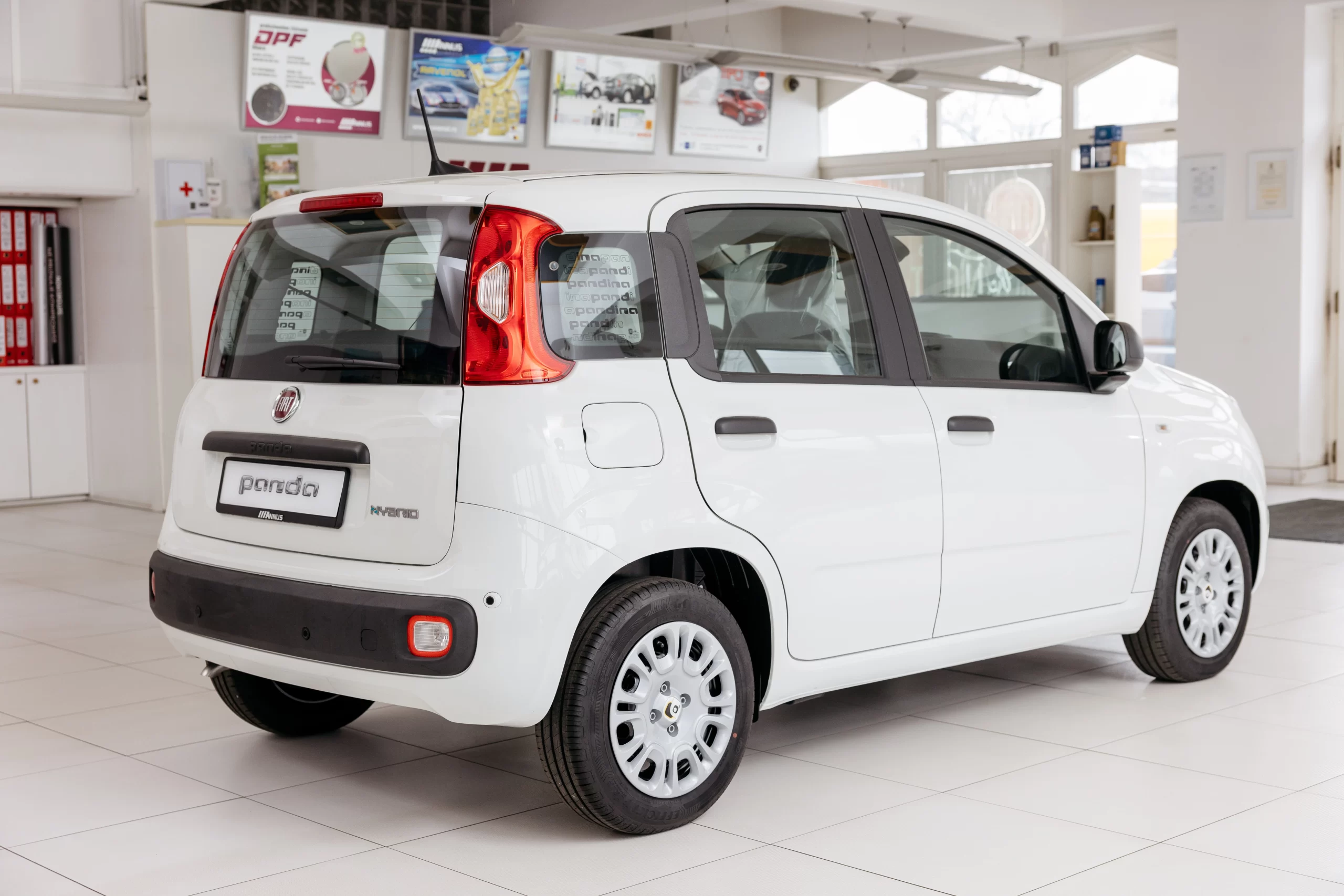 FIAT PANDINA HYBRID 1.0 70KS BSG MHEV ICON 05