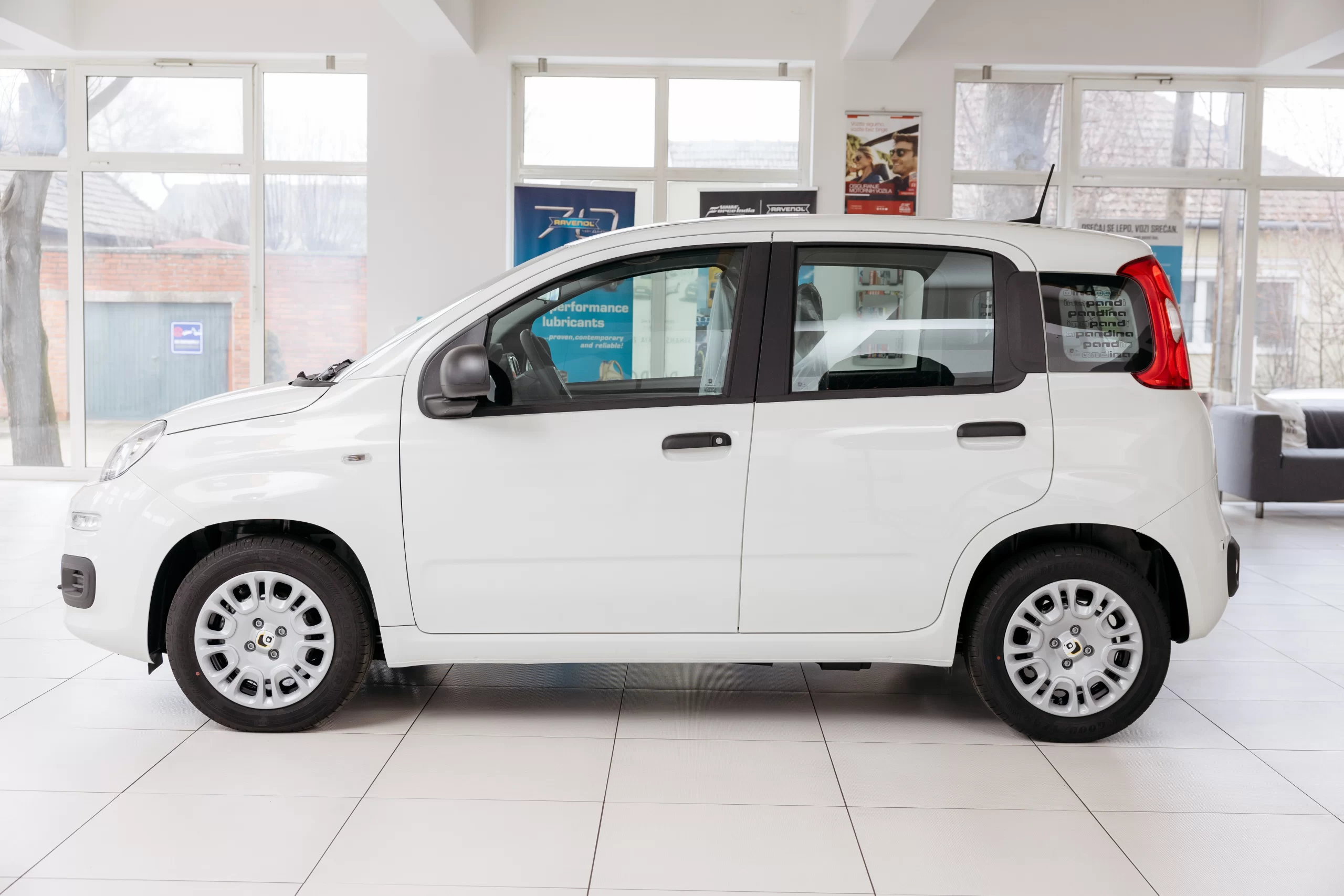 FIAT PANDINA HYBRID 1.0 70KS BSG MHEV ICON 02